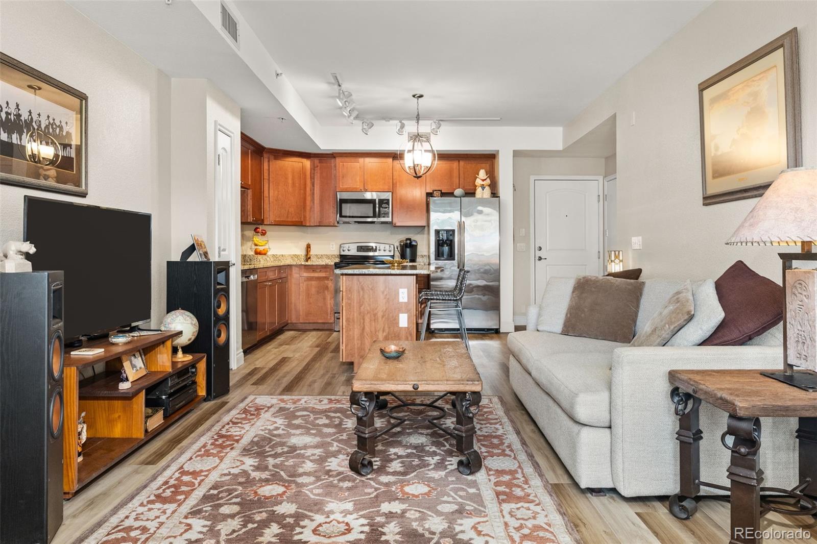 640 11th Street Unit: 203