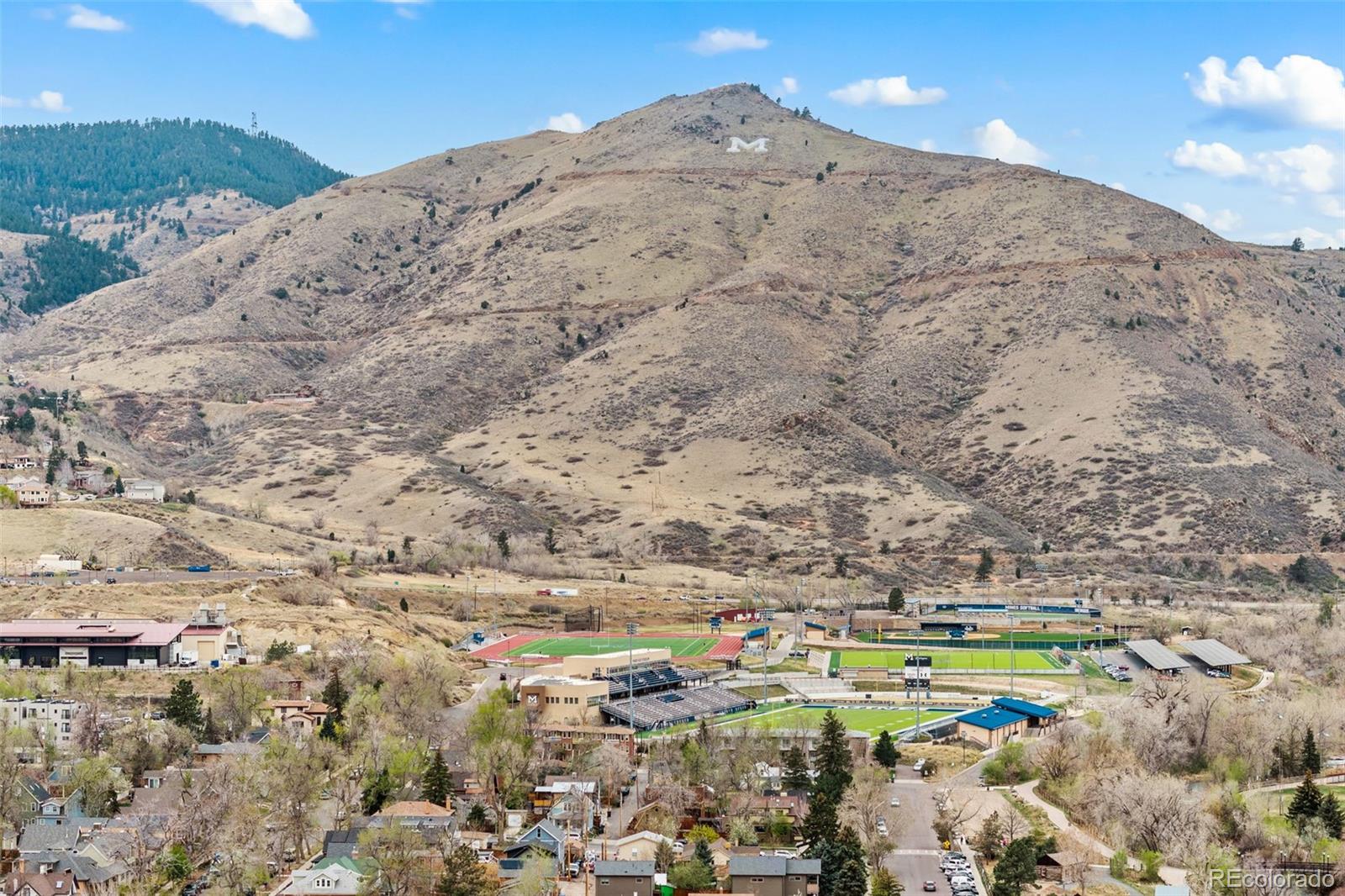 640 11th Street Unit: 203