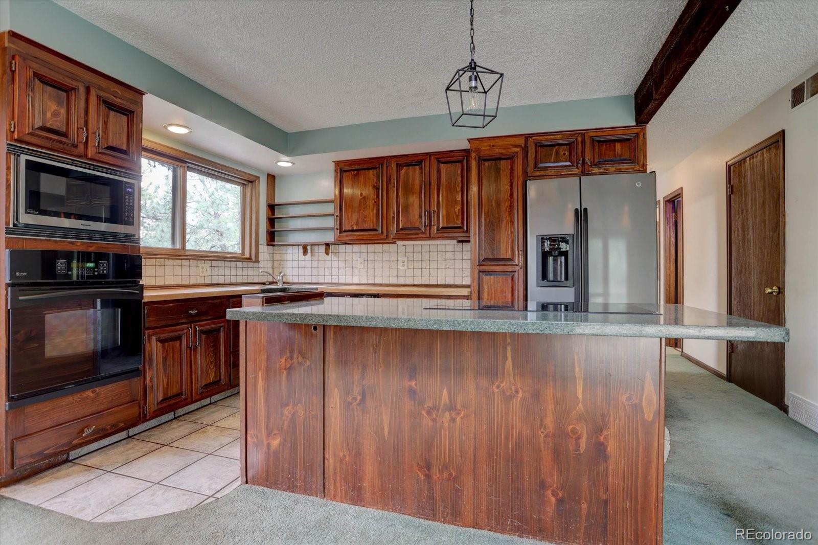 1200 Madge Gulch Road