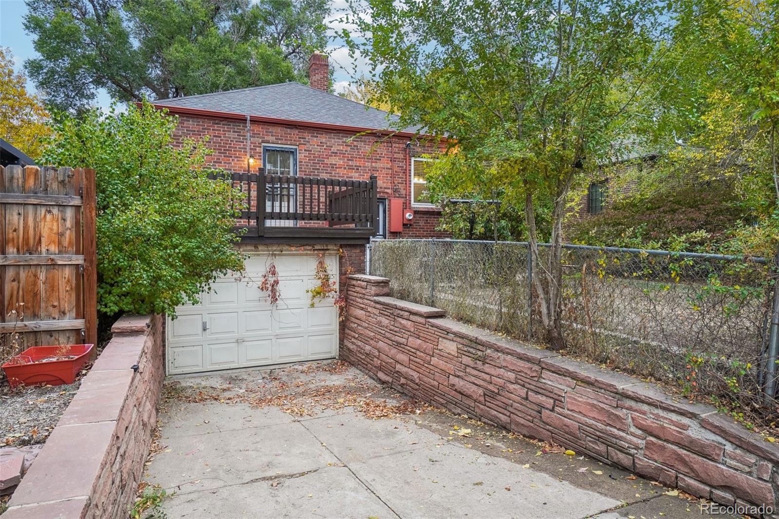 1367 Grape Street