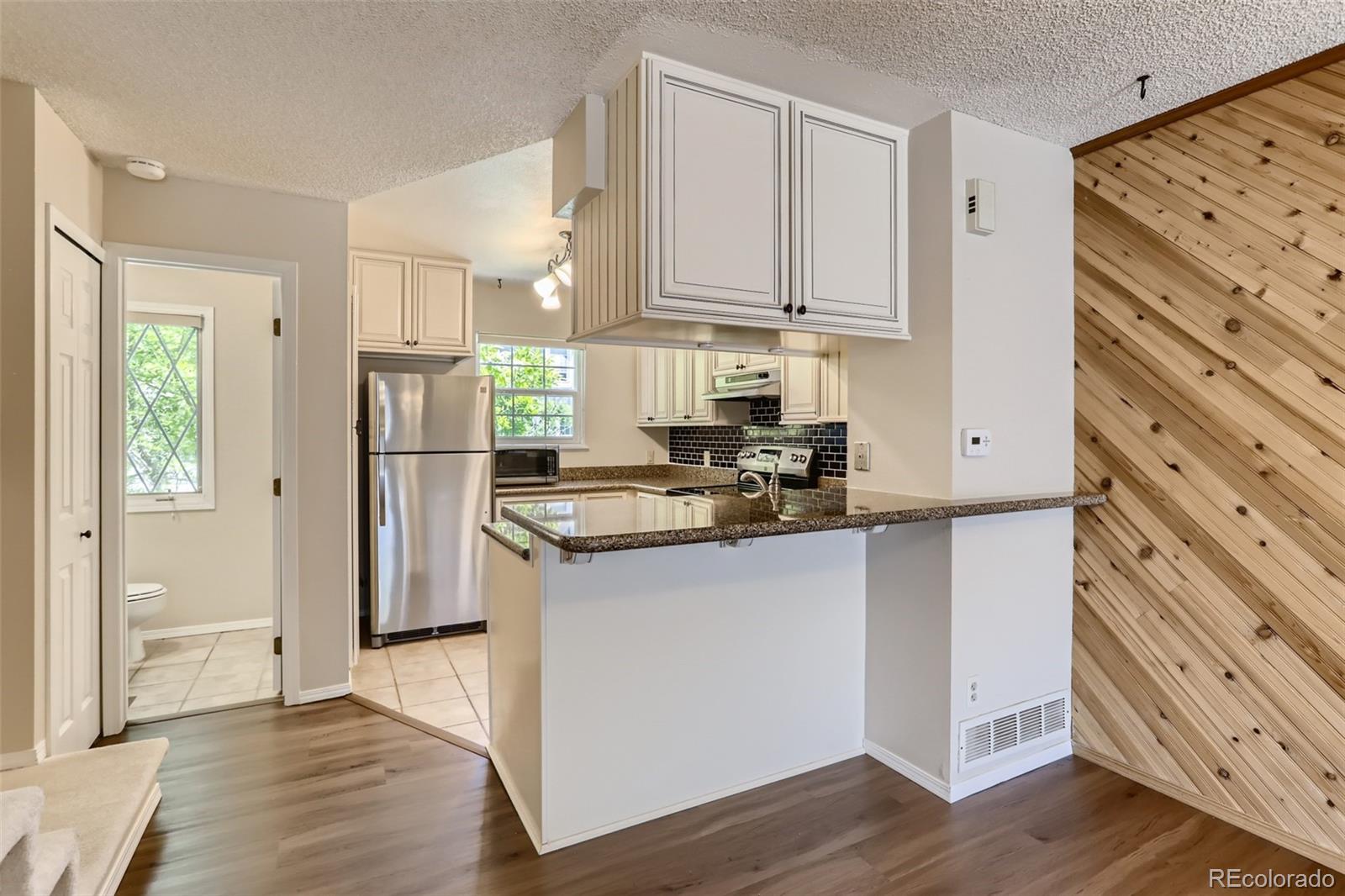1811 S Quebec Way Unit: 18