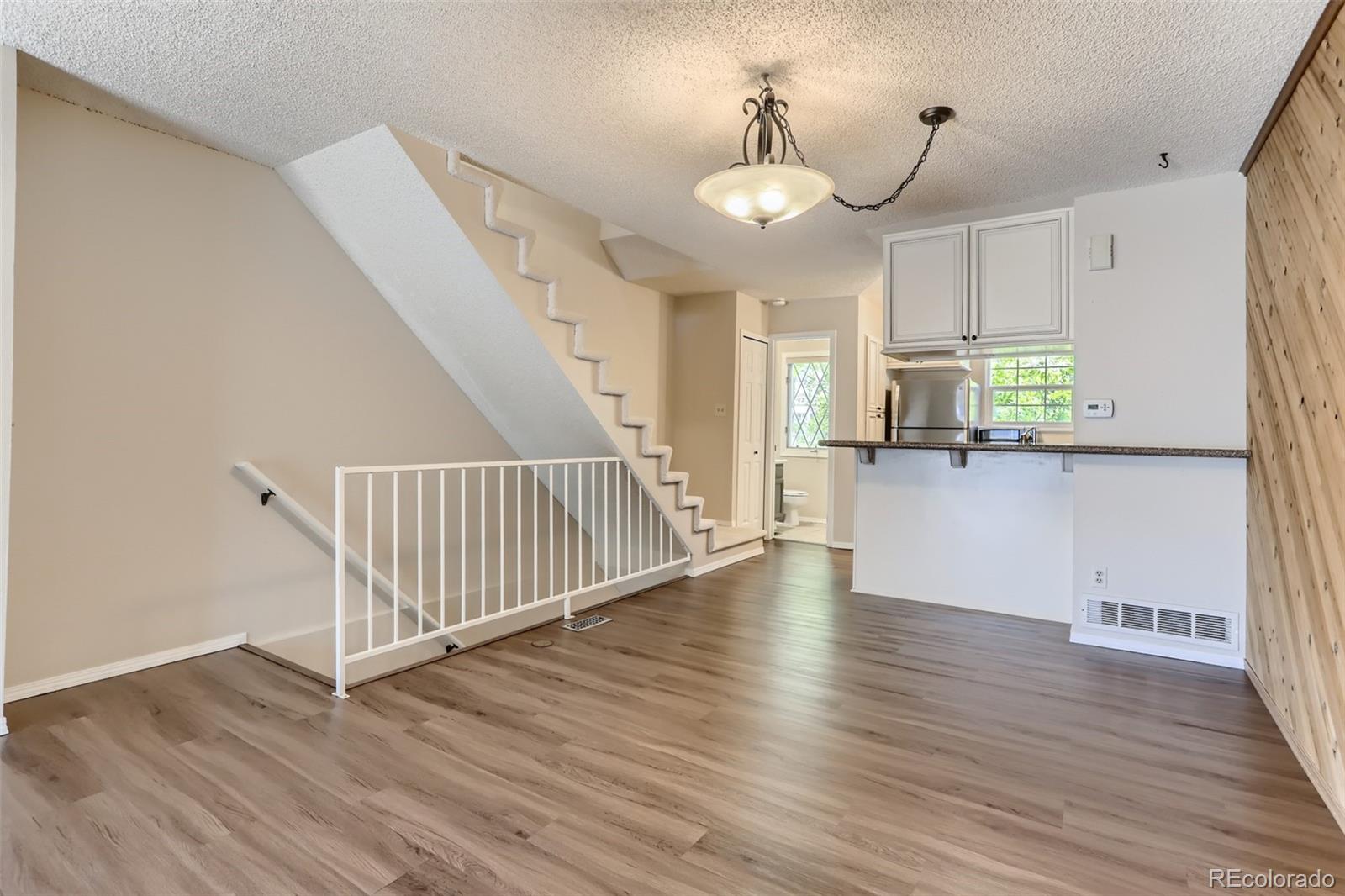 1811 S Quebec Way Unit: 18