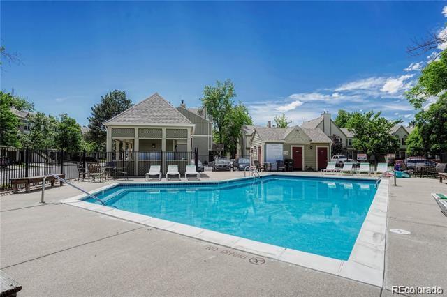 1811 S Quebec Way Unit: 18