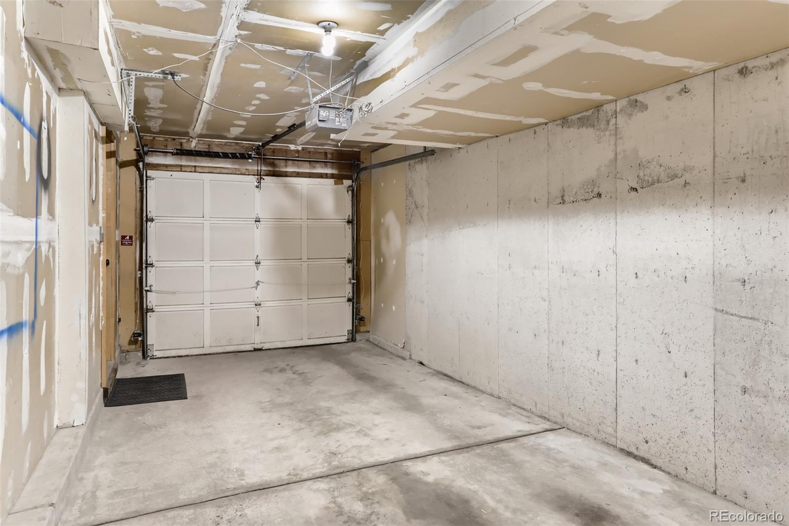1811 S Quebec Way Unit: 18