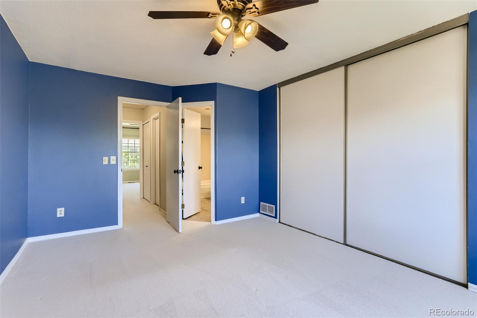 1811 S Quebec Way Unit: 18