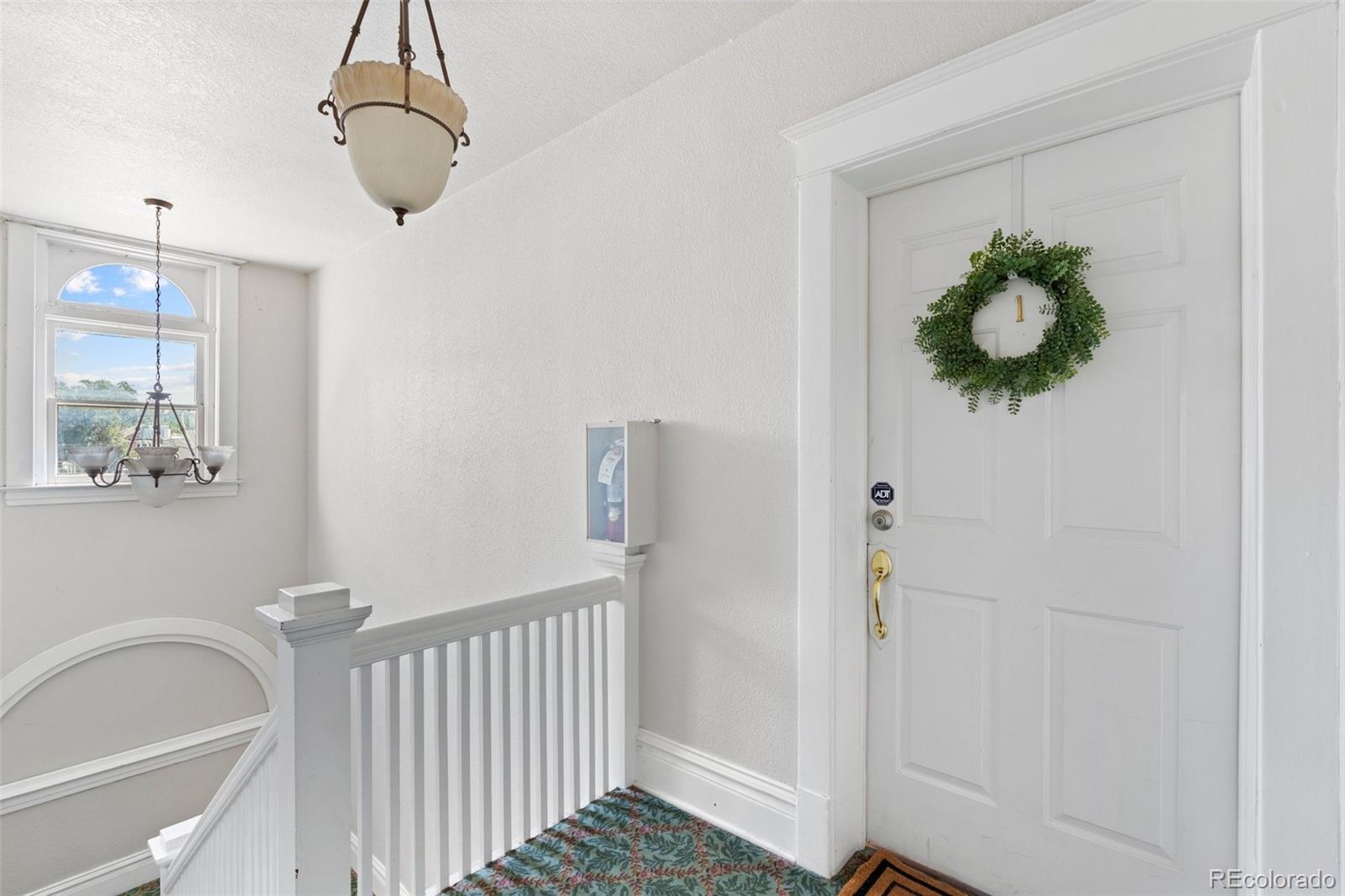 951 N Corona Street Unit: 1