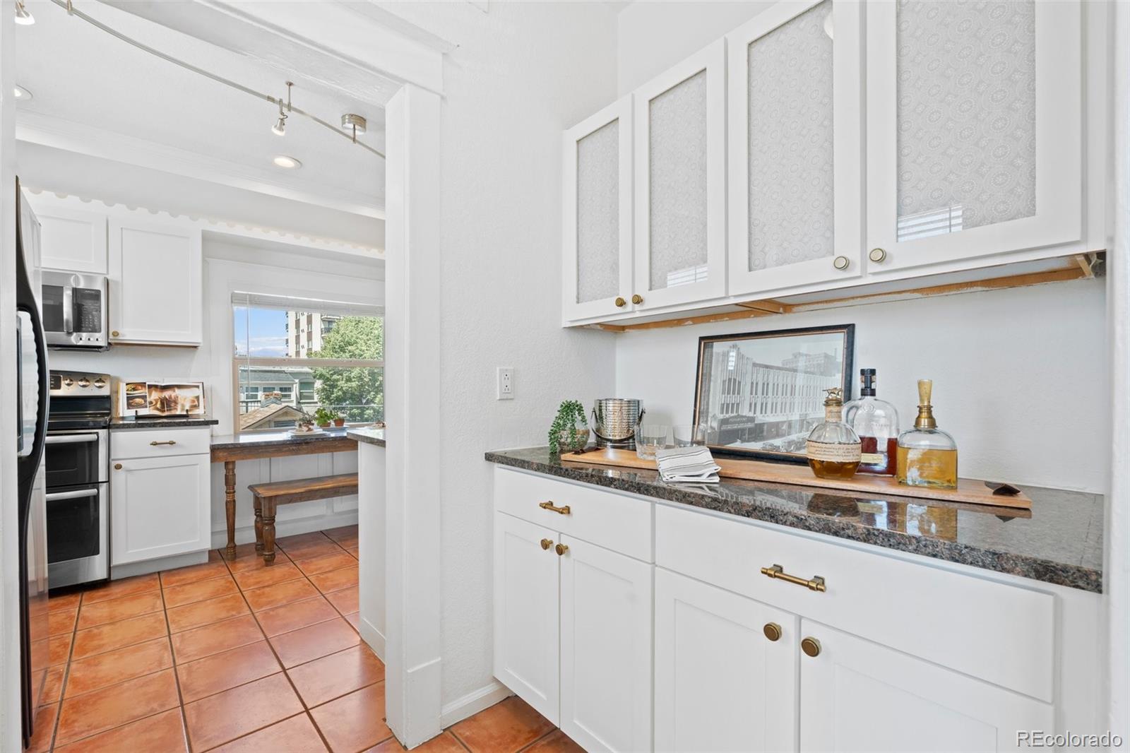 951 N Corona Street Unit: 1