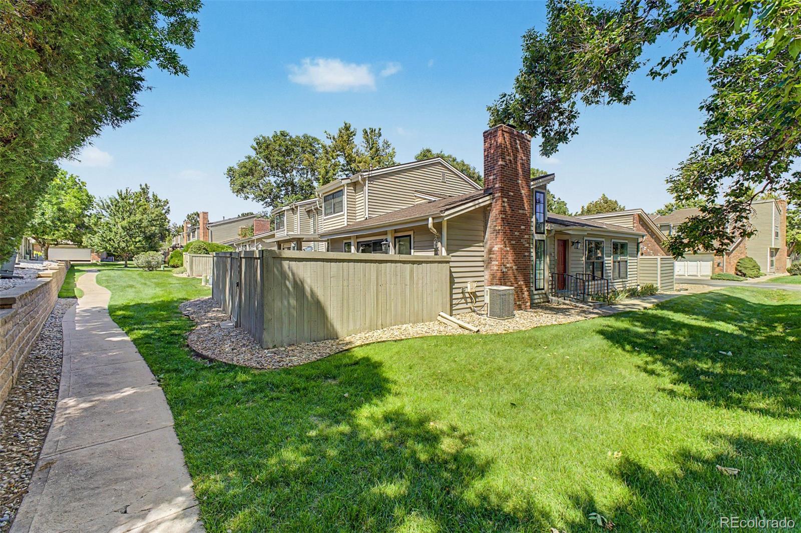 7925 W Layton Avenue Unit: 400