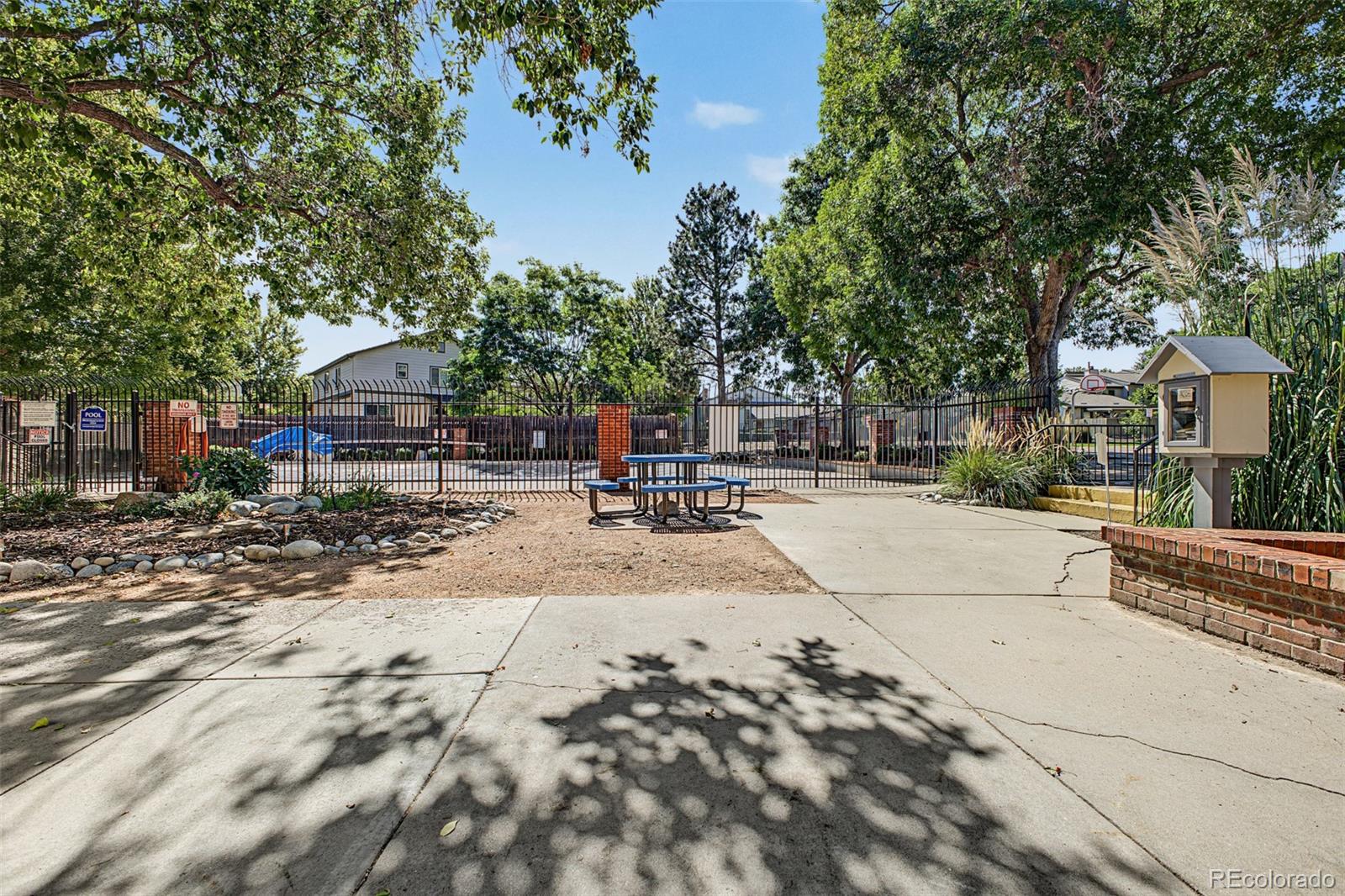 7925 W Layton Avenue Unit: 400