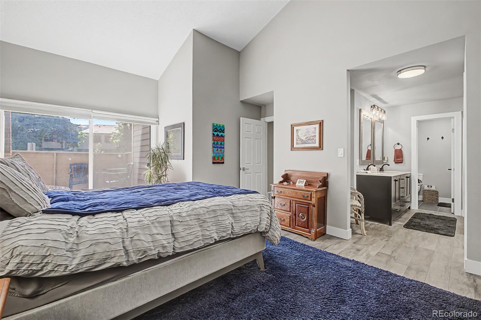 7925 W Layton Avenue Unit: 400
