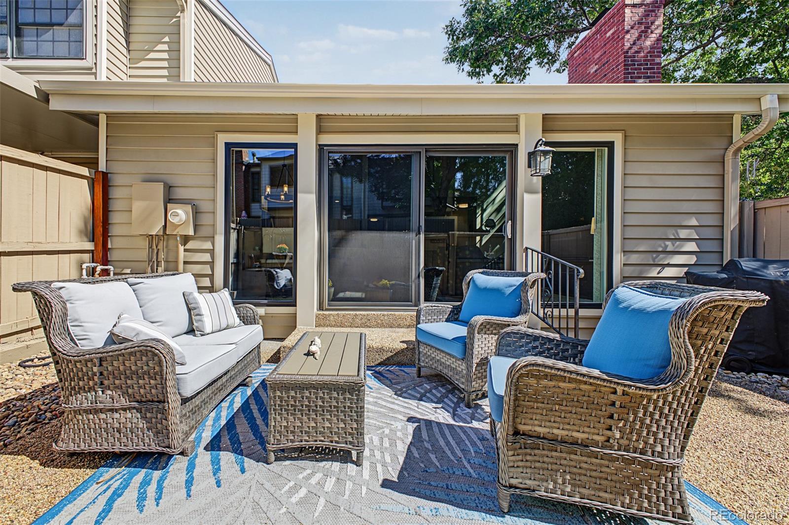 7925 W Layton Avenue Unit: 400