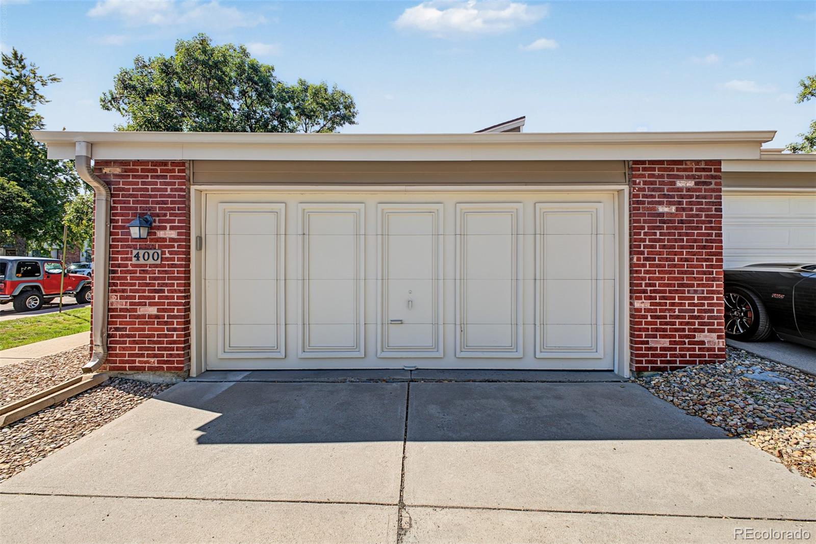 7925 W Layton Avenue Unit: 400
