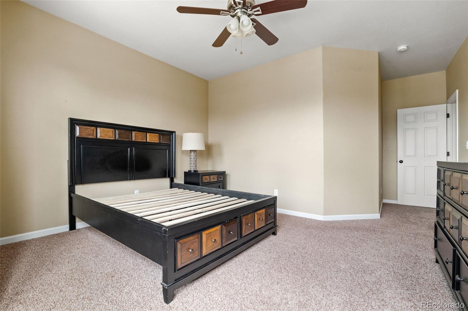 13262 Elizabeth Street