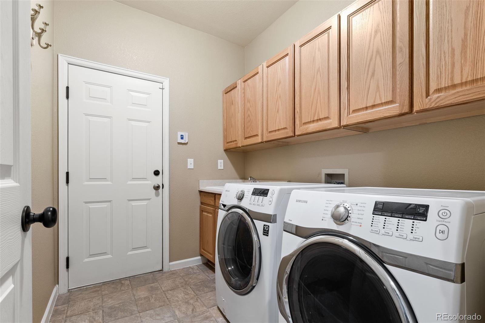 13262 Elizabeth Street