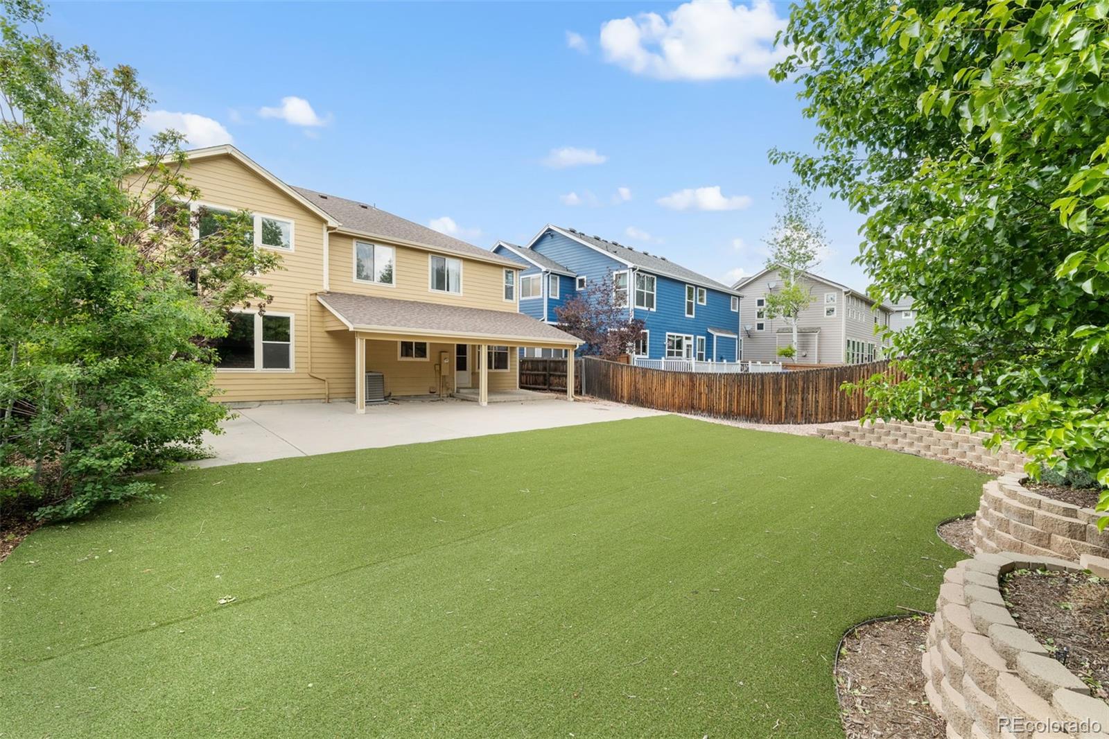 13262 Elizabeth Street