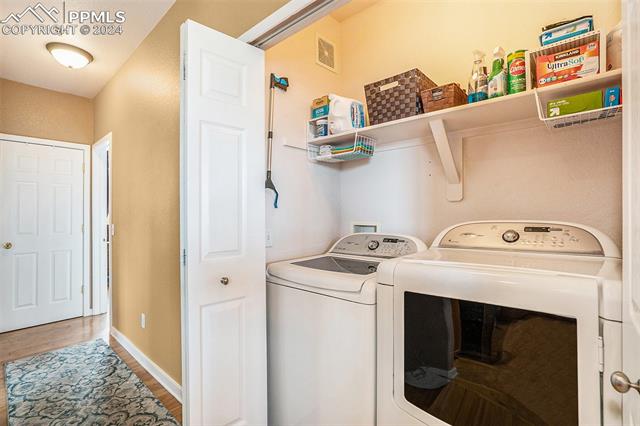 8956 Fox Drive 8-201