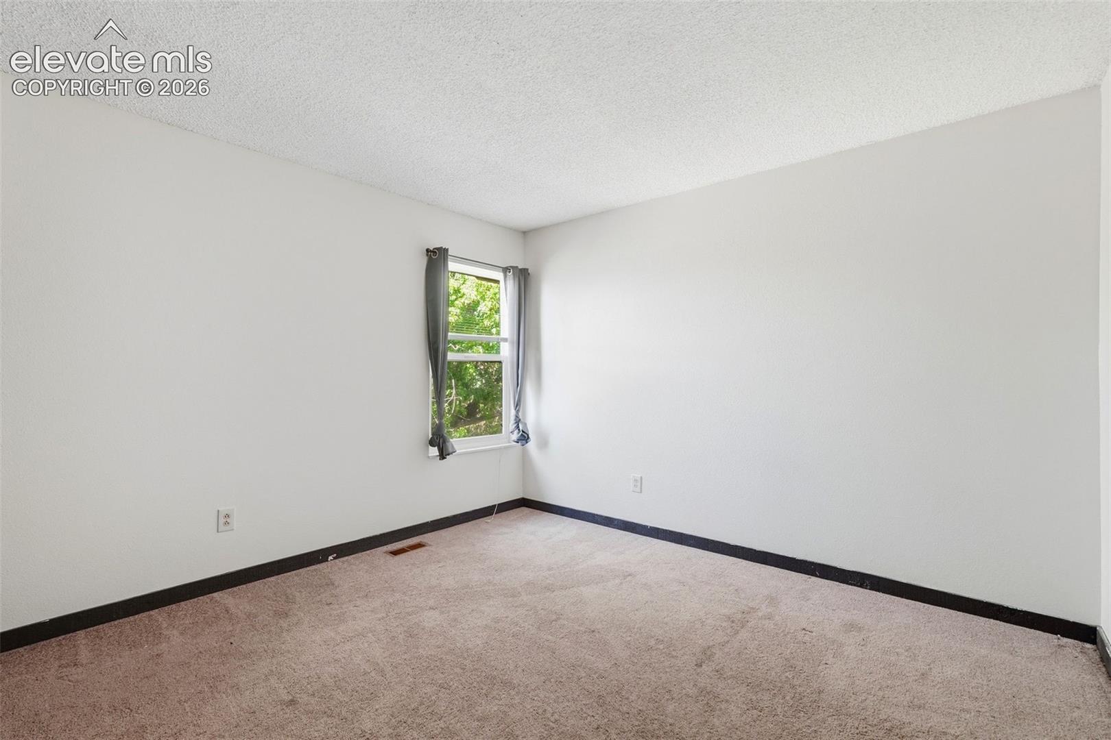 3040 Purgatory Drive