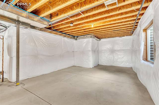 6633 Hidden Hickory Circle