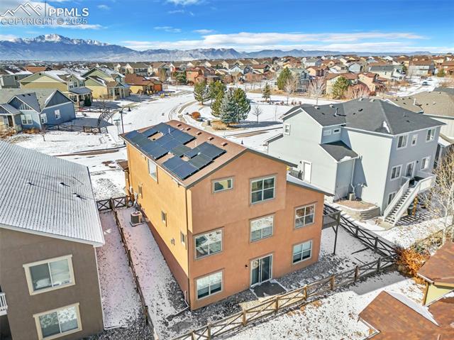 6633 Hidden Hickory Circle