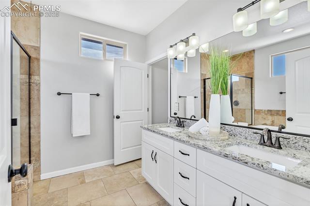 6633 Hidden Hickory Circle