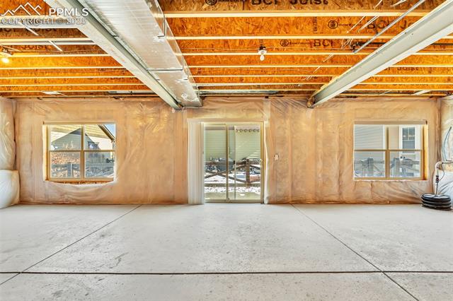 6633 Hidden Hickory Circle