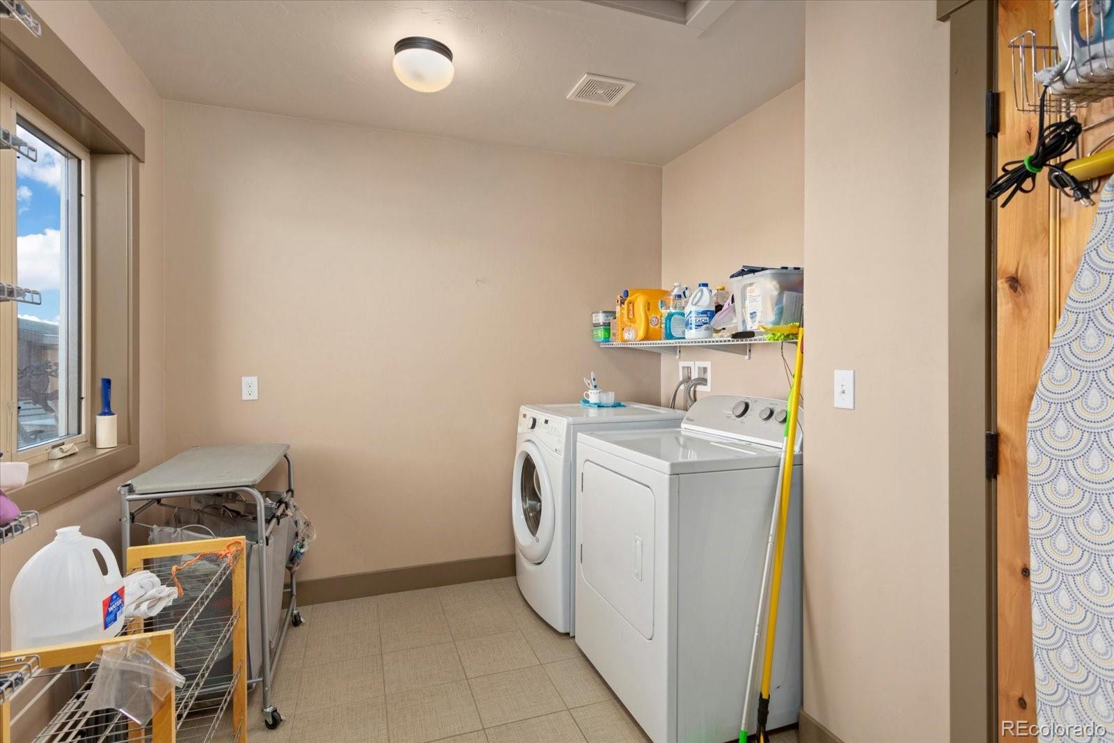 14543 N Stagecoach Lane