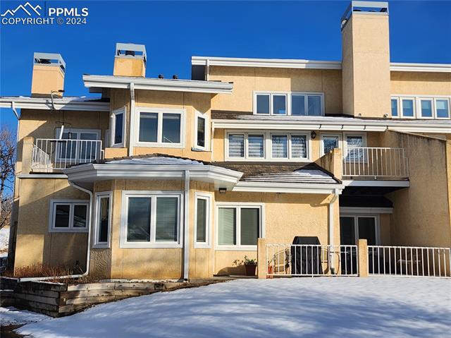 587 Observatory Drive