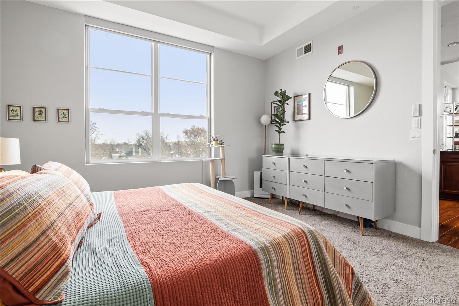1488 Madison Street Unit: 306