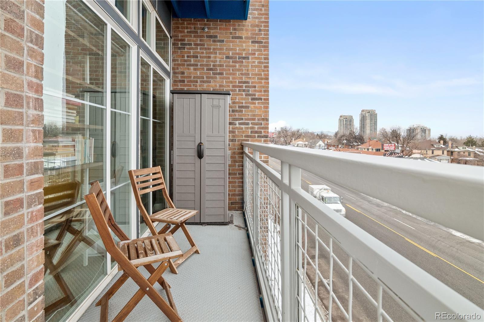 1488 Madison Street Unit: 306
