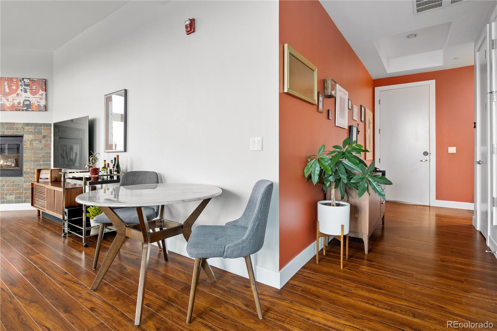 1488 Madison Street Unit: 306