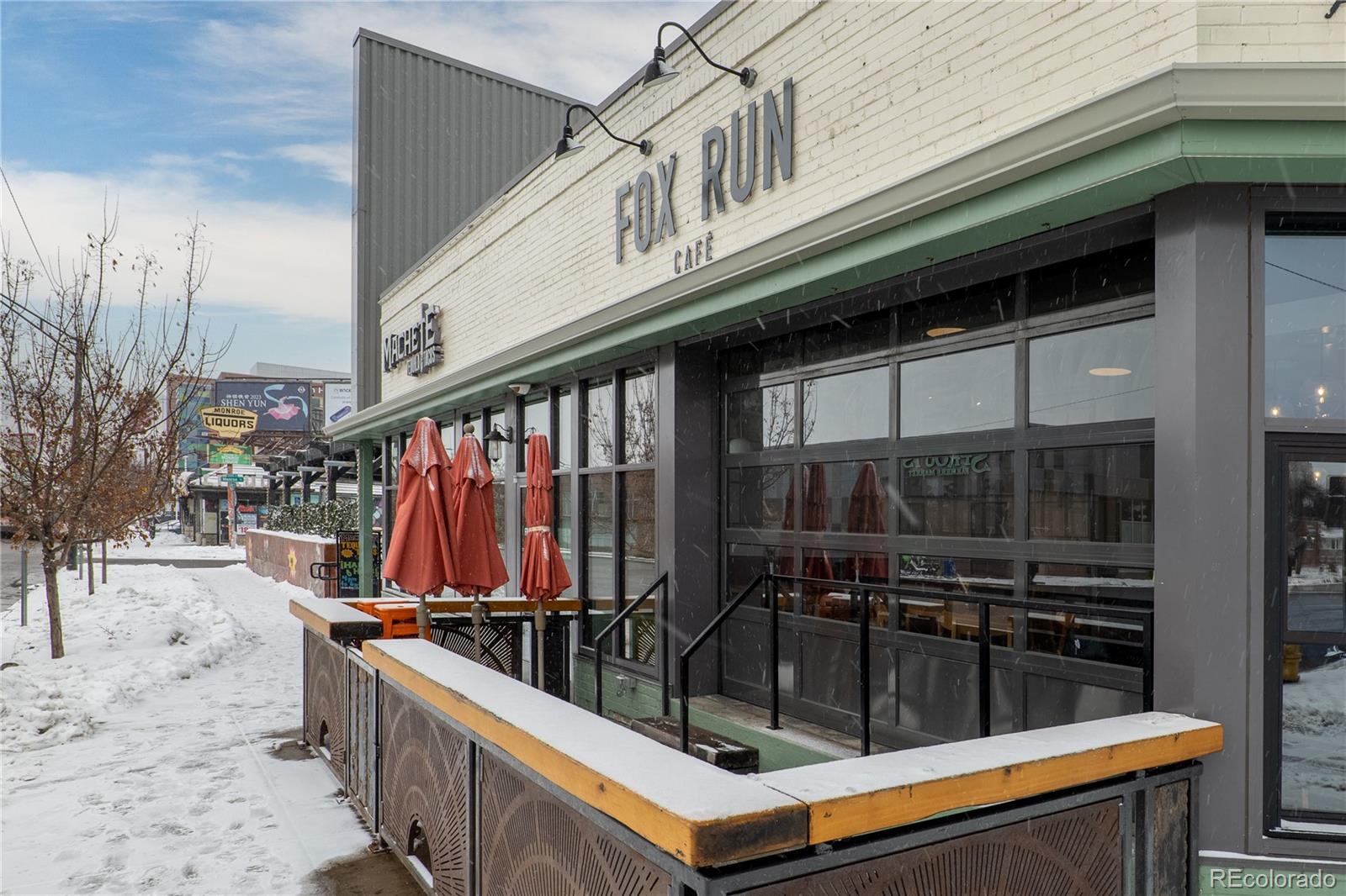 1488 Madison Street Unit: 306