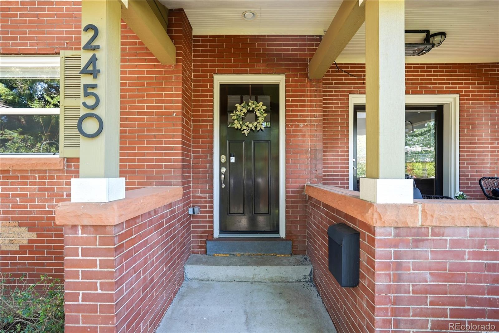 2450 N Vine Street