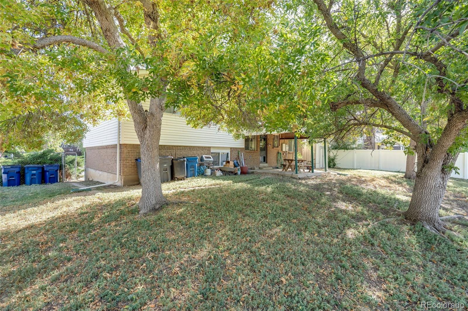 2043 S Nucla Way