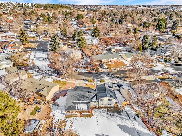 1318 Lewis Lane