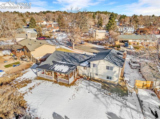1318 Lewis Lane