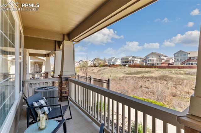 6467 Bluffmont Point