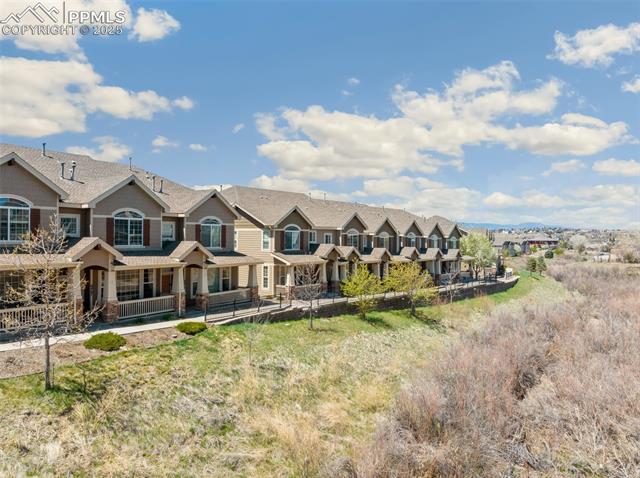 6467 Bluffmont Point