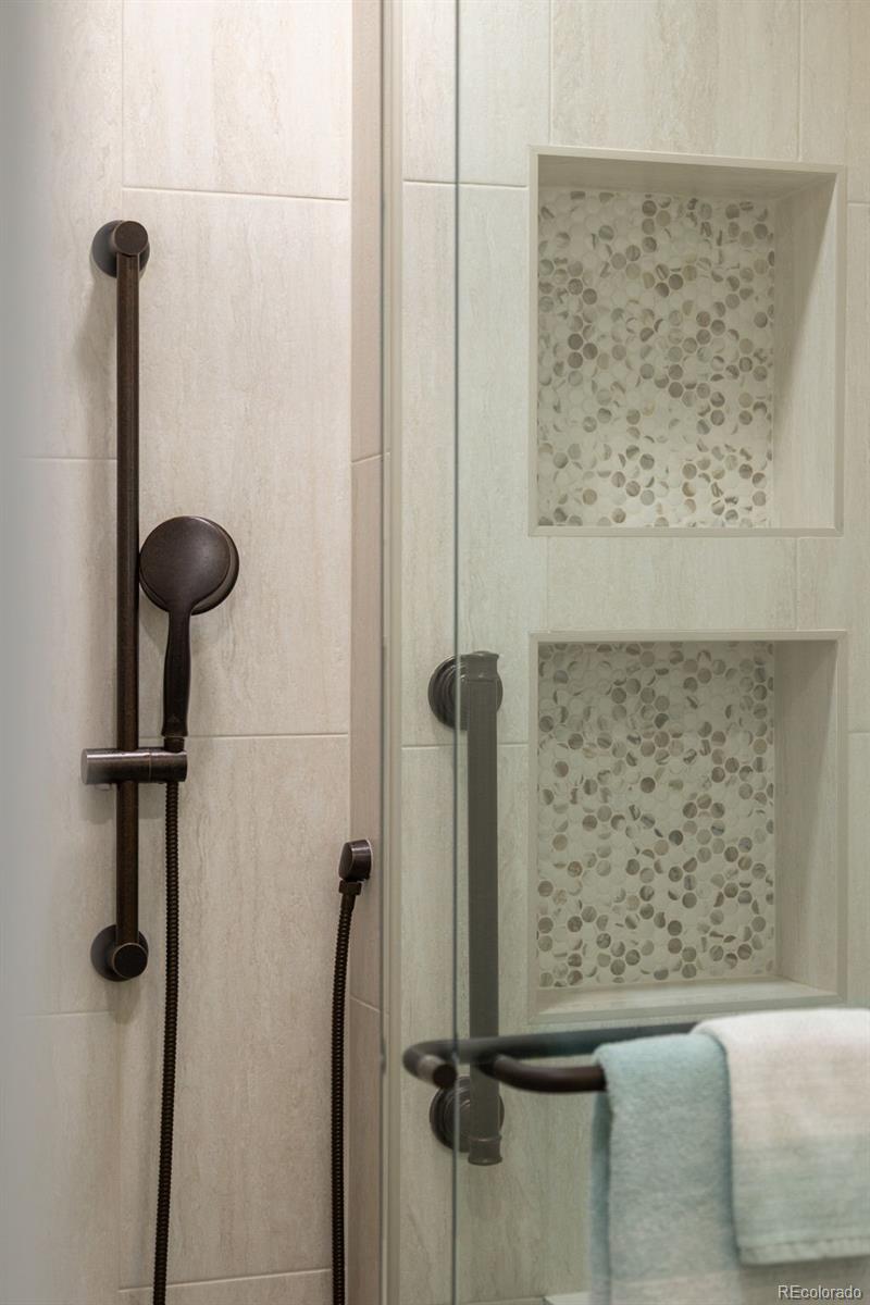 2987 W Long Drive Unit: A