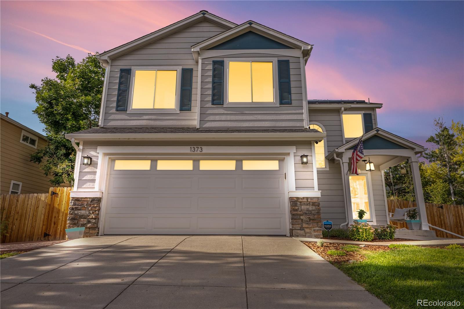 1373 Lambert Circle