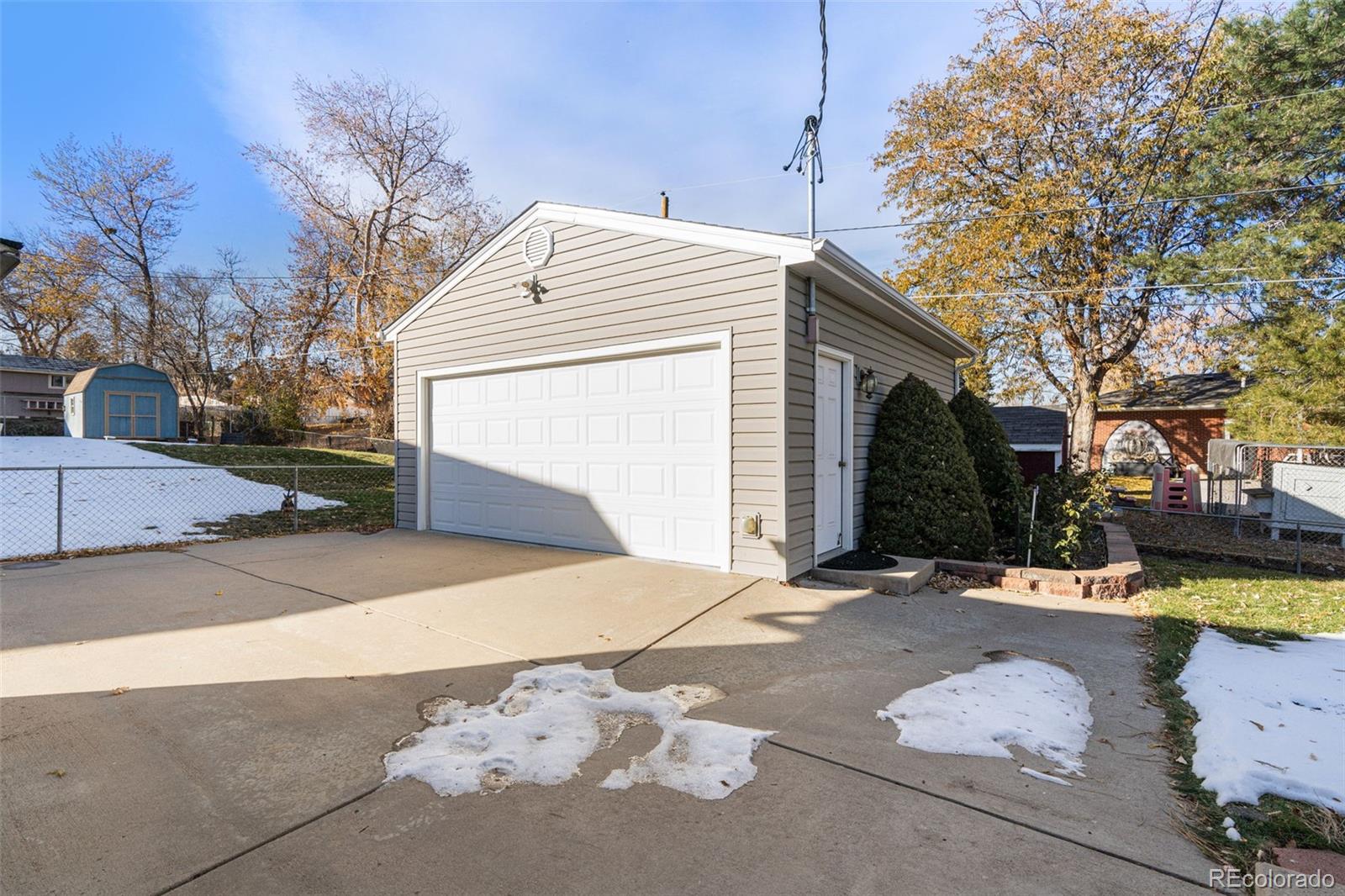 12019 W Mexico Avenue