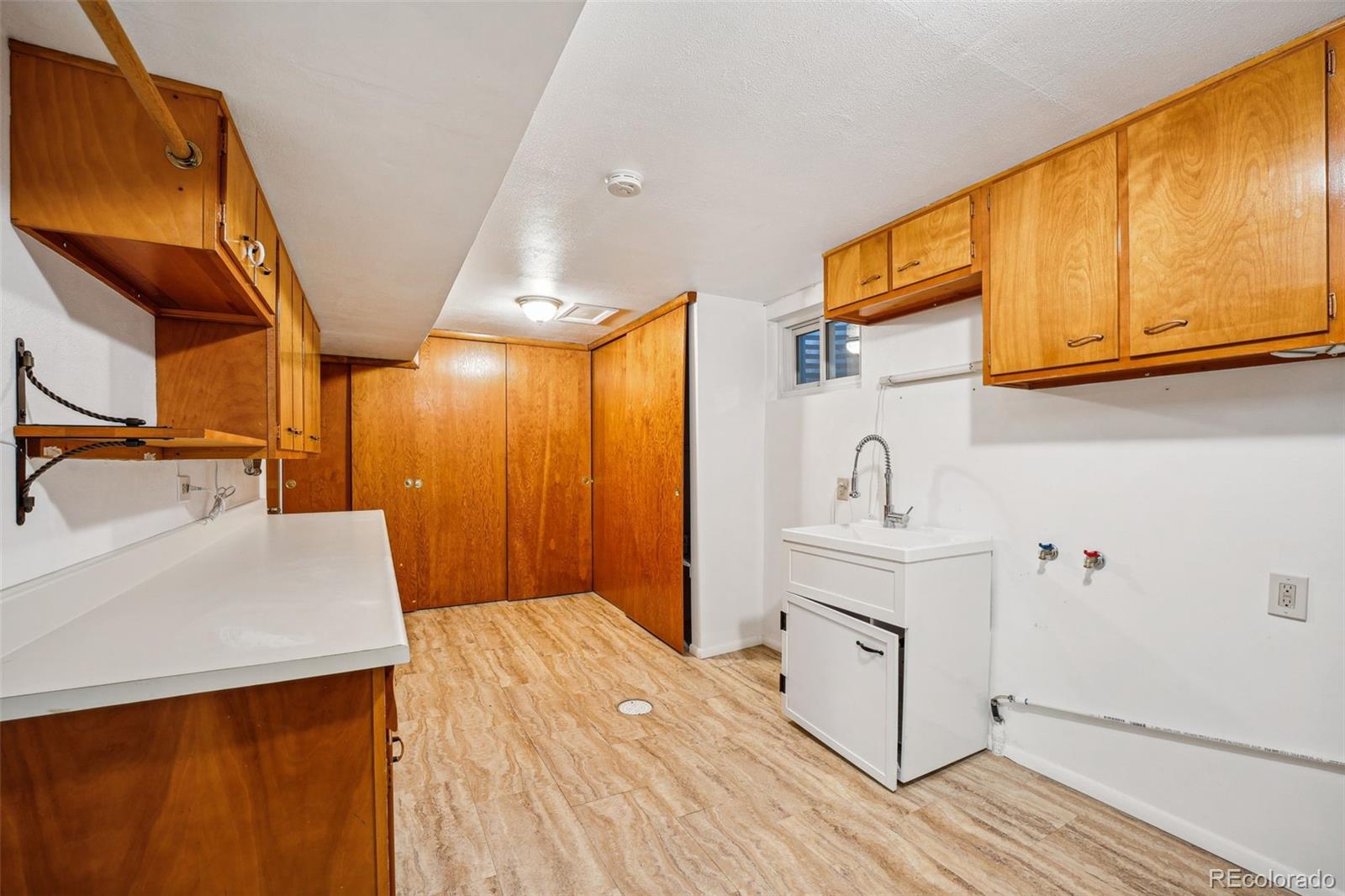 12019 W Mexico Avenue