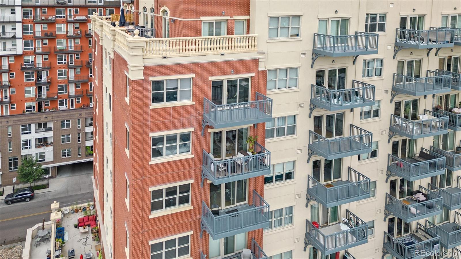 1950 N Logan Street Unit: 911