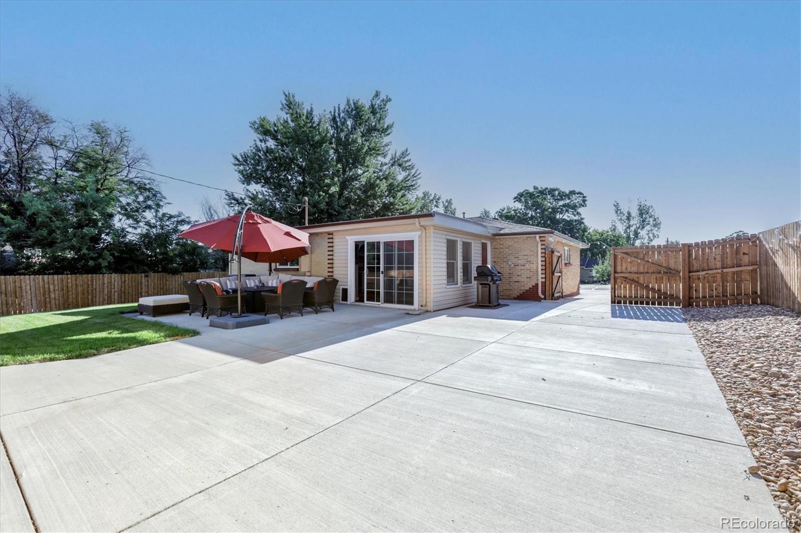4115 Pierce Street