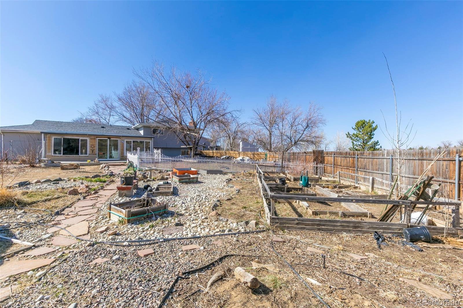 15889 E Utah Place