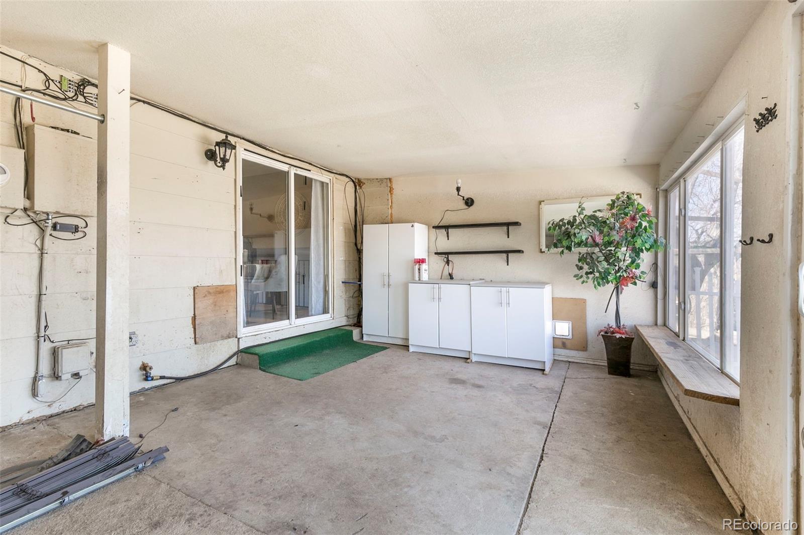 15889 E Utah Place