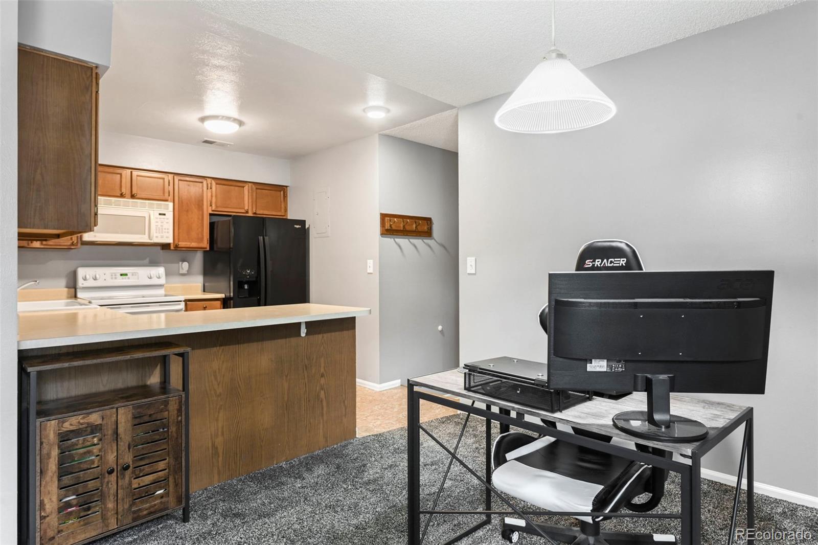 8401 Everett Way Unit: C
