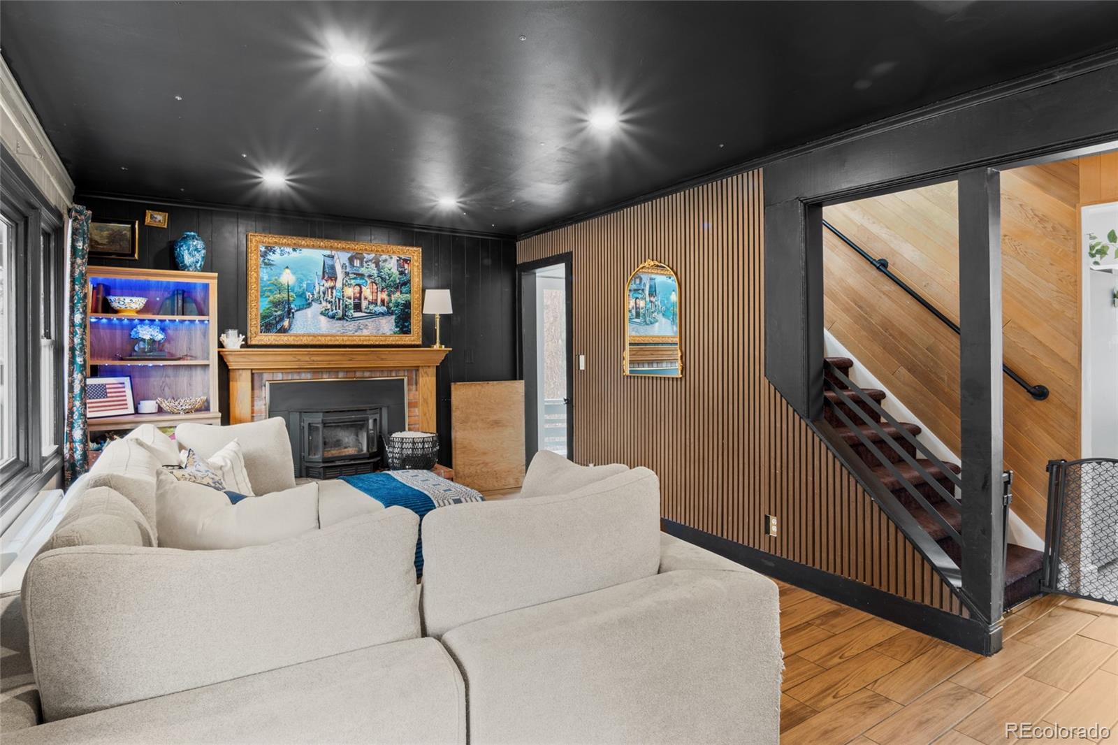 9759 Fallen Rock Road