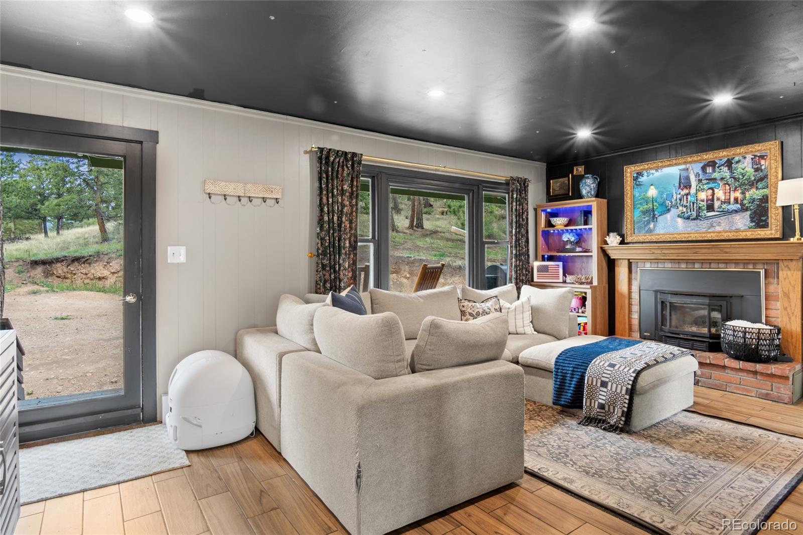 9759 Fallen Rock Road