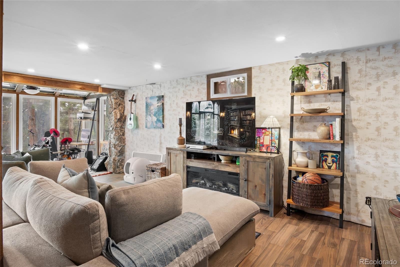 9759 Fallen Rock Road