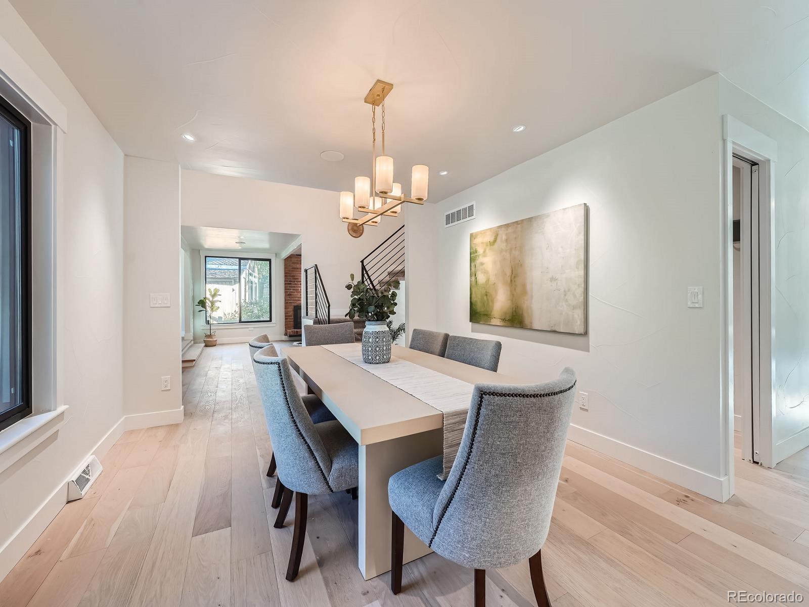 3469 E Easter Place